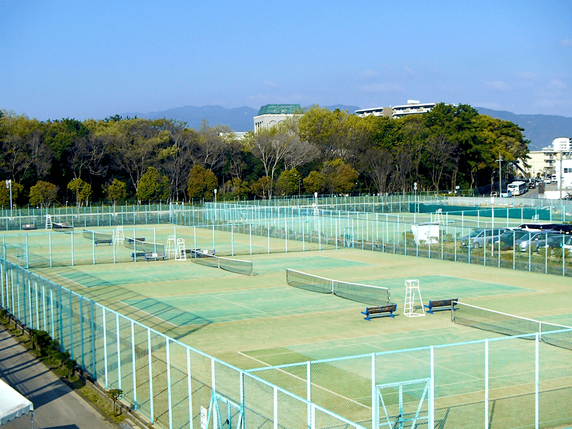 テニスコート（14面）